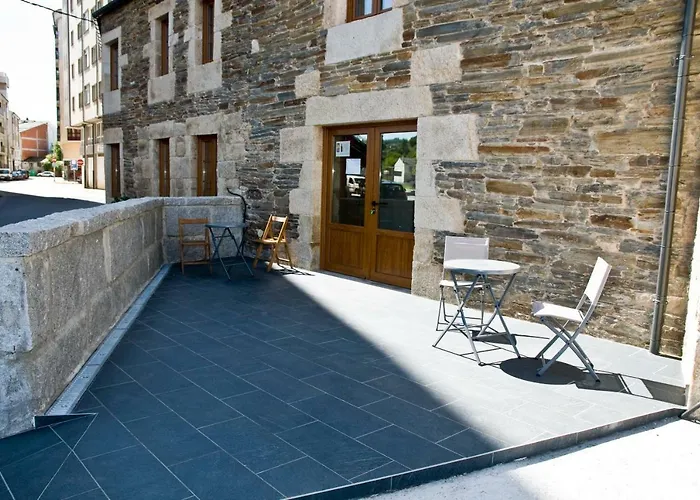 Pension Serrano Sarria